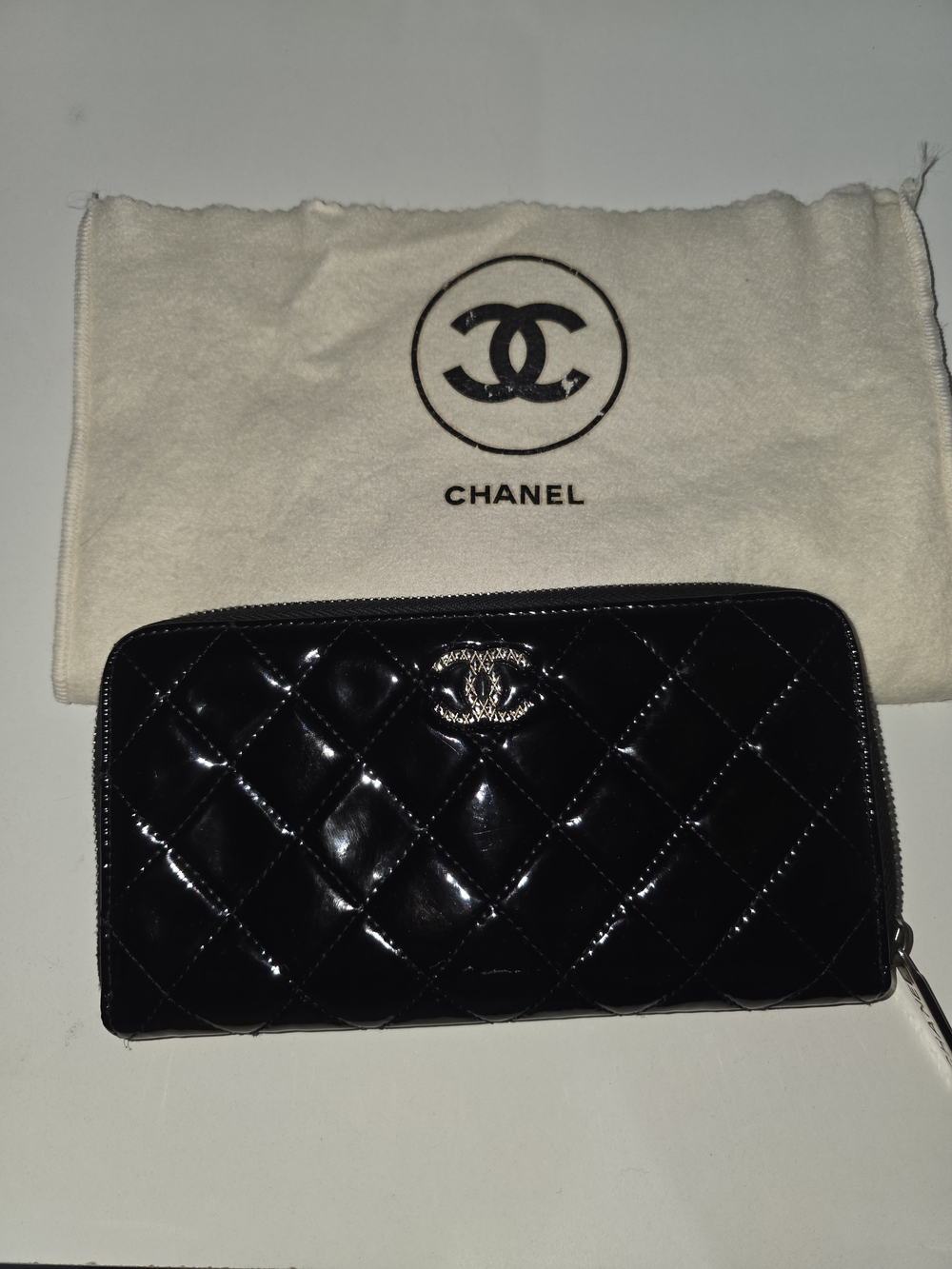 Chanel Quilted Patent Leather Zip Wallet - Black